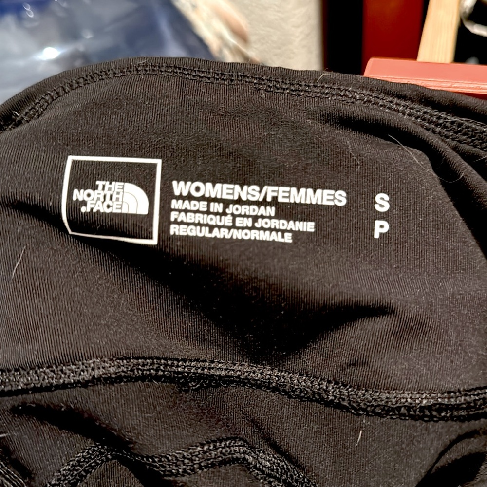 Women’s North Face leggings
